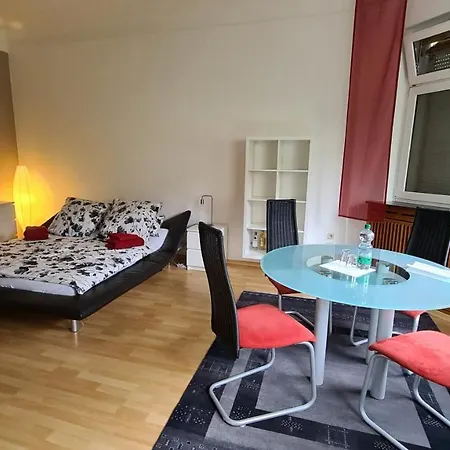 Wohnstraße *